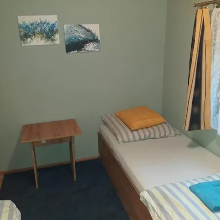 Domek Lesny Lodge Powidz (Slupca)
